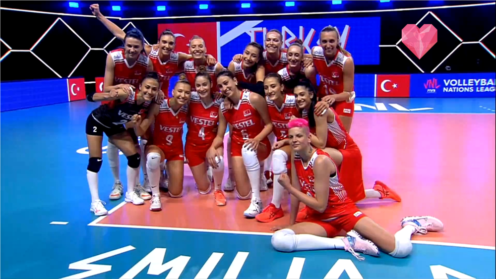 爱游戏官方-土耳其横扫德国，穆勒状态火热