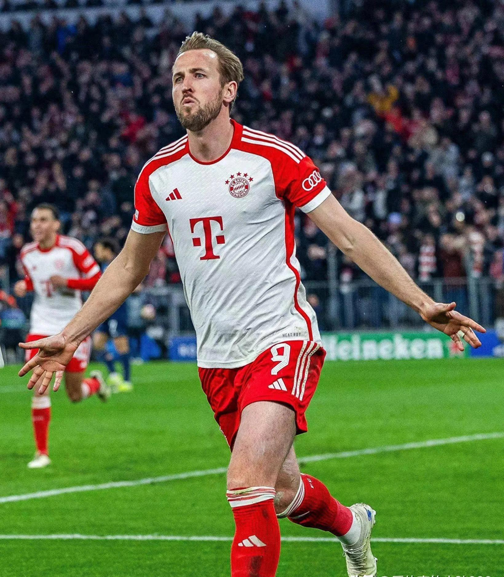 爱游戏在线-德国翻盘拜仁，贝林厄姆统治全场