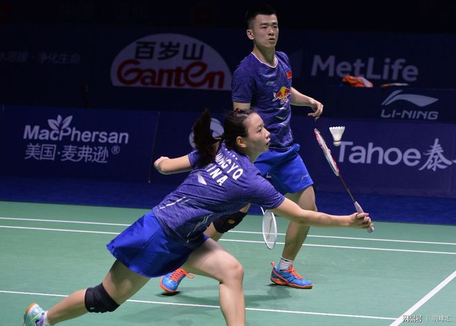 爱游戏官网-法国队绝杀丹麦队，郑思维带队取胜