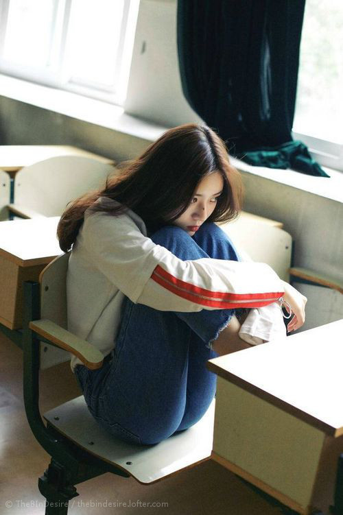 爱游戏官方入口-当姆巴佩突破如乔丹附体—一个NBA季后赛之夜的跨界联想