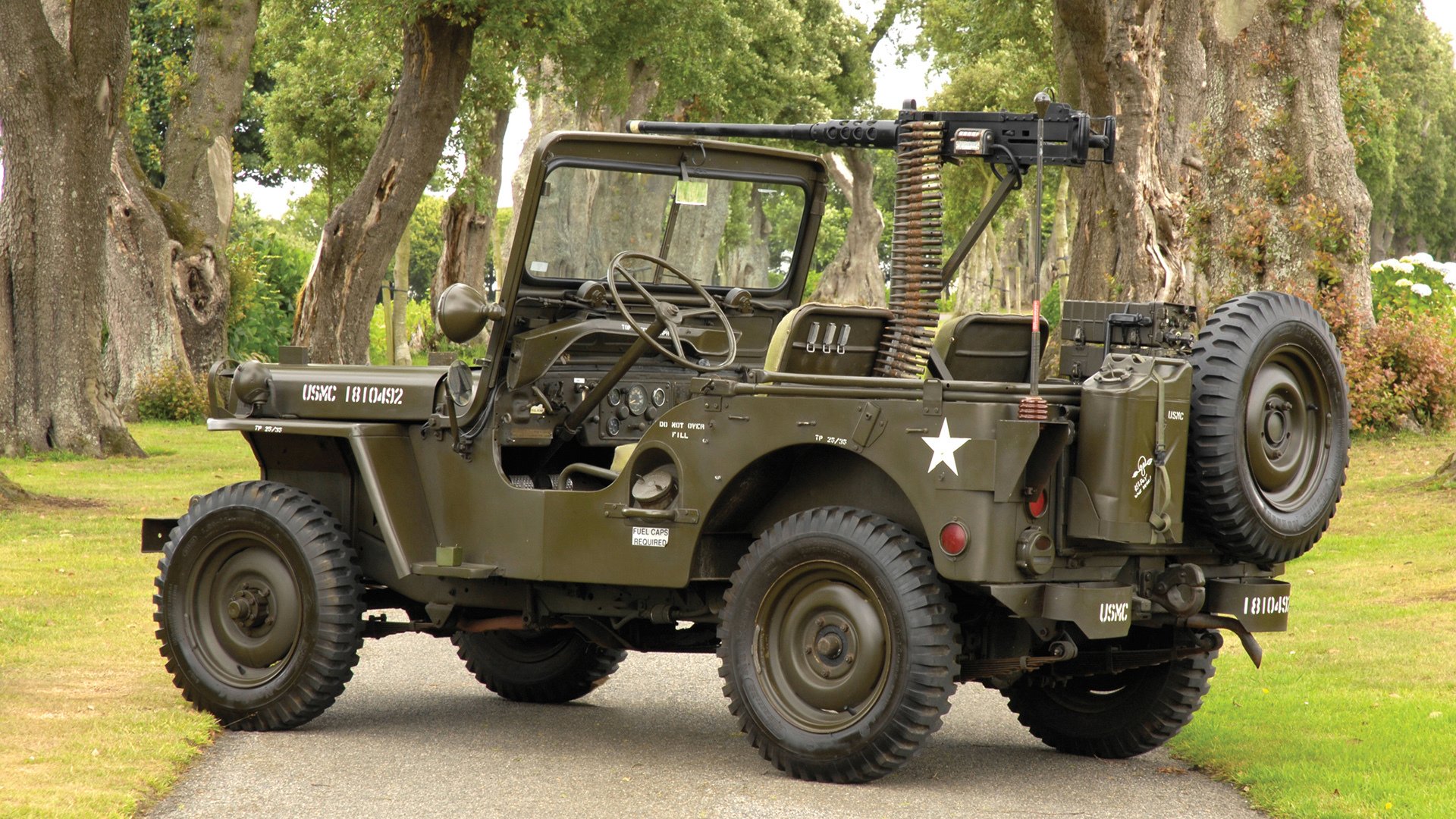 爱游戏官网-篮球世界的双重震撼，湖人强行终结吉林队，德罗赞欧冠决赛接管比赛