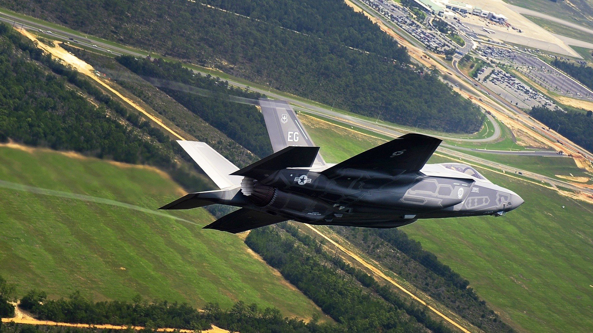 爱游戏-关键先生！詹姆斯末节14分导演逆转，火箭死里逃生擒活塞