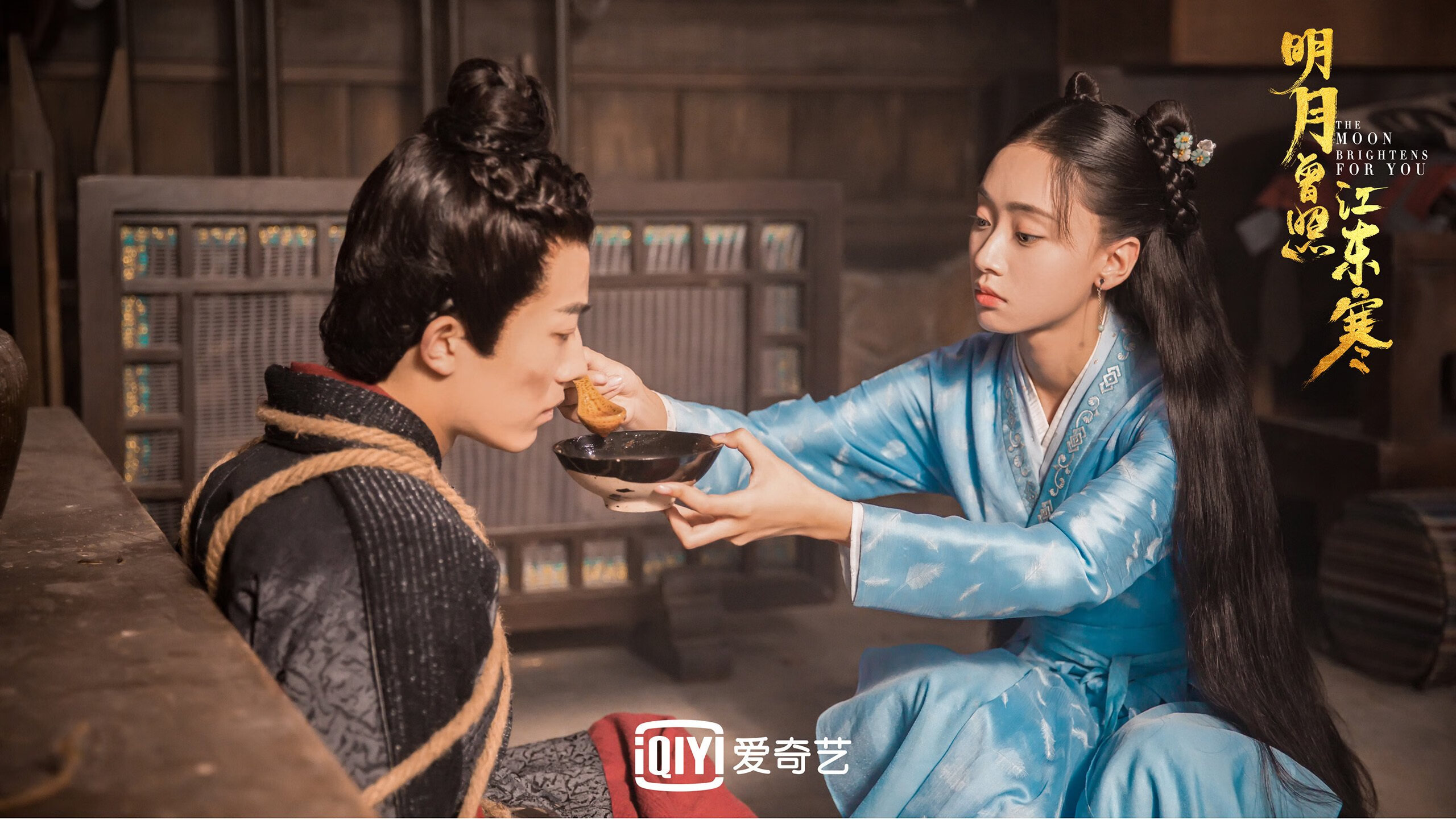 唯一性闪耀，皮克刷新纪录与塞内加尔征服AC米兰的传奇之夜