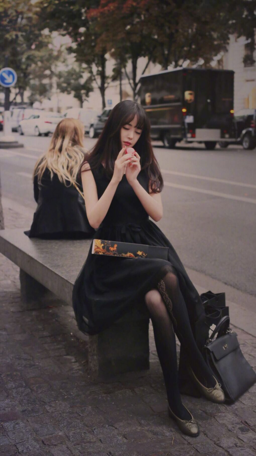 银河对撞之夜，当足球的史诗感，浇筑篮球的涅槃瞬间